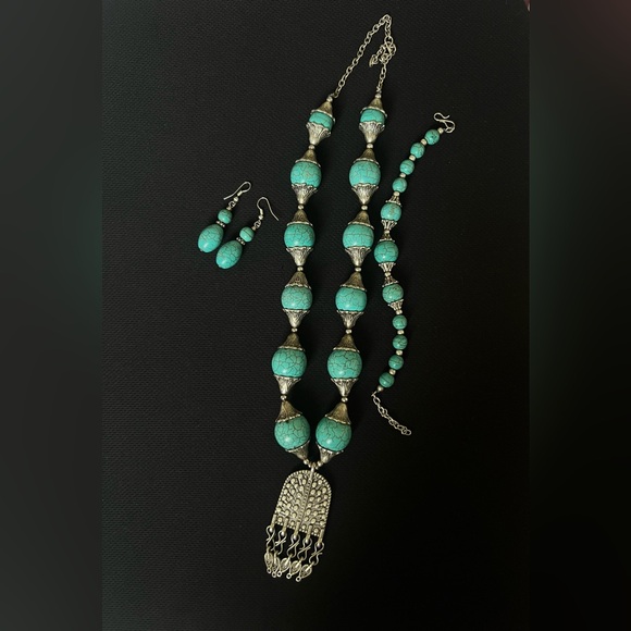 Authentic Turquoise Stone Silver Set - Picture 4 of 6